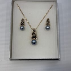 BP4 Pearl Jewellery Set Black/Gold 60cm Chain