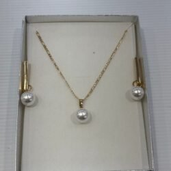 WP5 Pearl Set White/Gold 60cm Chain